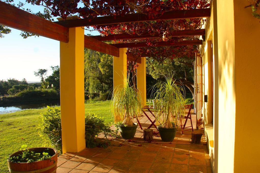 Calais Wine Estate Paarl Exterior foto