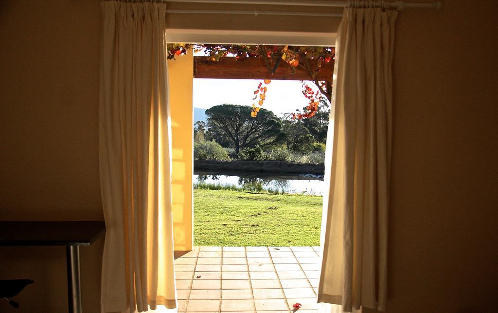Calais Wine Estate Paarl Exterior foto